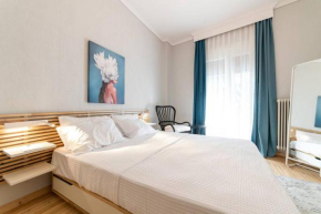 City Pulse Tsimiski Apartment